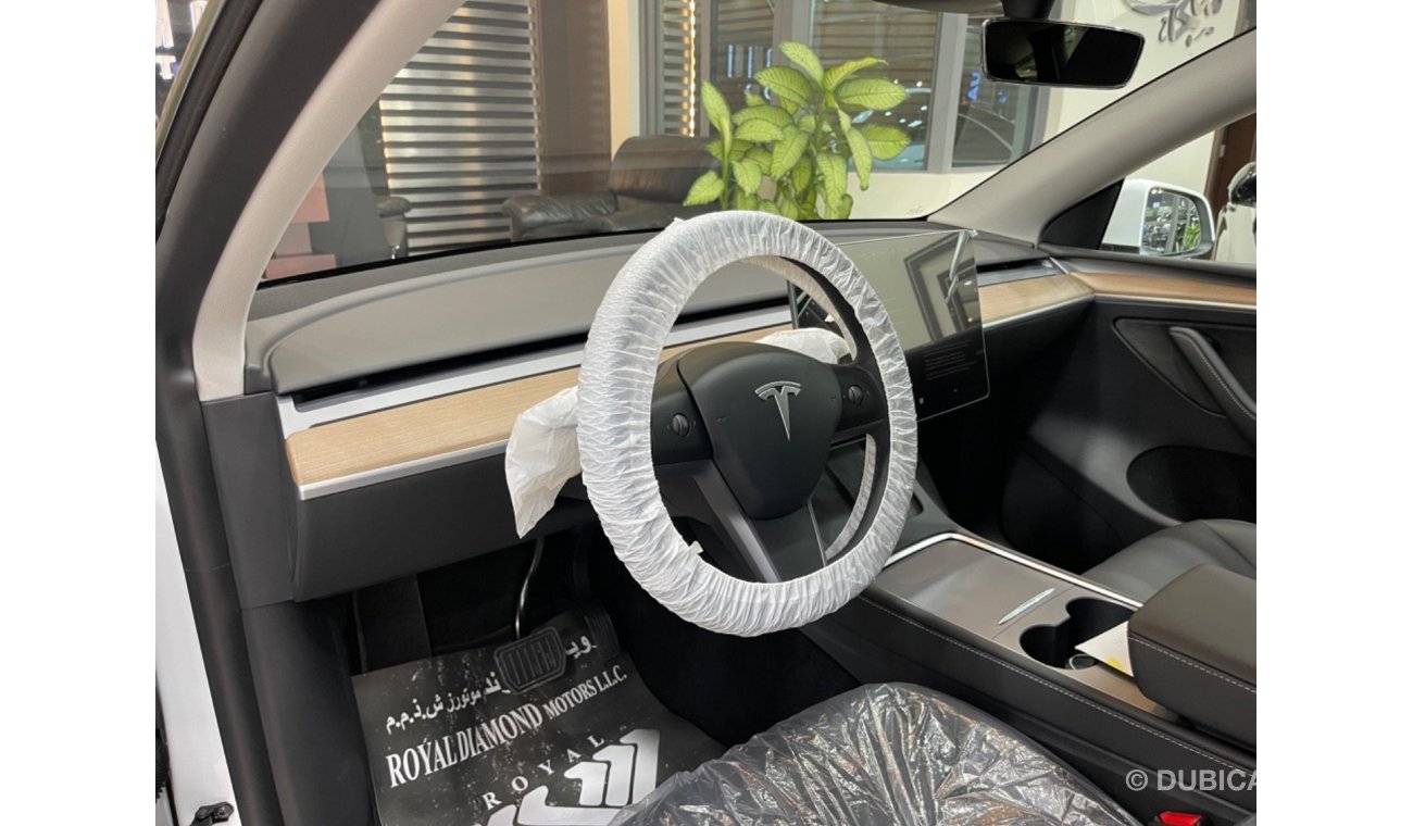 تيسلا موديل Y Tesla Model Y Long Range GCC Zero km Under Warranty From Tesla