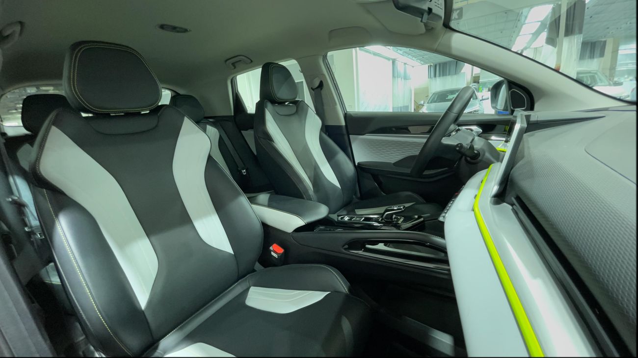 Geely Coolray 2025 GL | AED 806/Month | 0 DP | 30 Day Return | Warranty