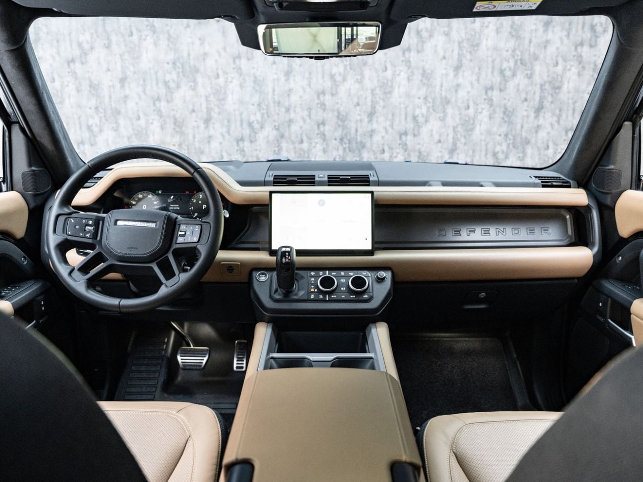Land Rover Defender 110 SE P300