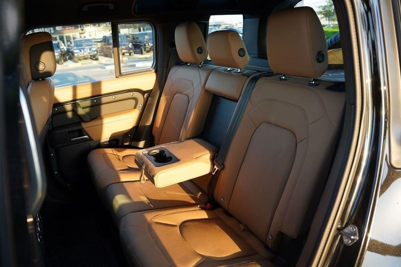 Land Rover Defender 2025 Land Rover DEFENDER HSE P400 X-Dynamic 5-Seaters 0Km