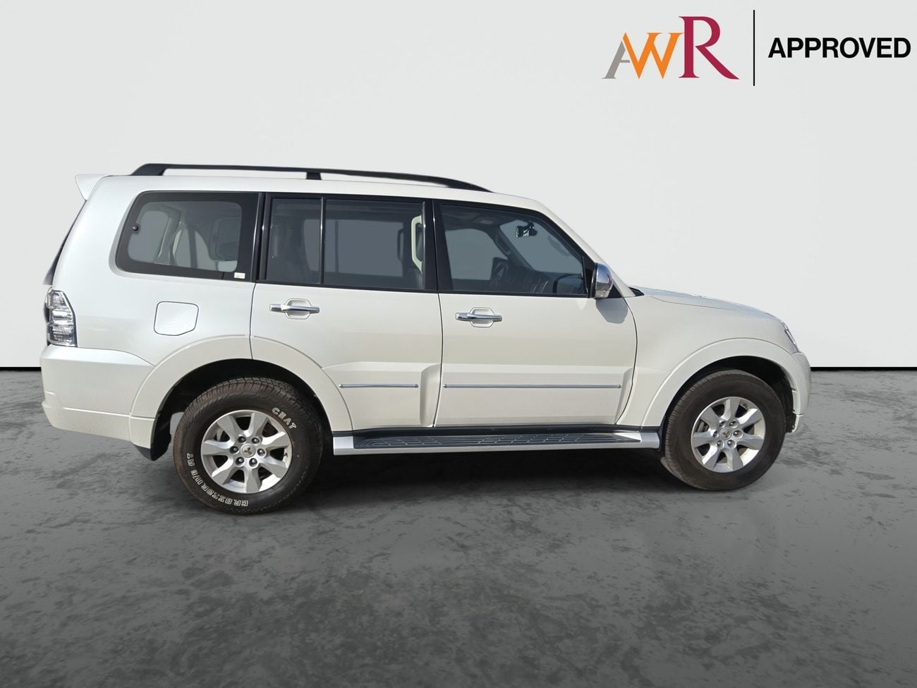 Mitsubishi Pajero High Line 2.0