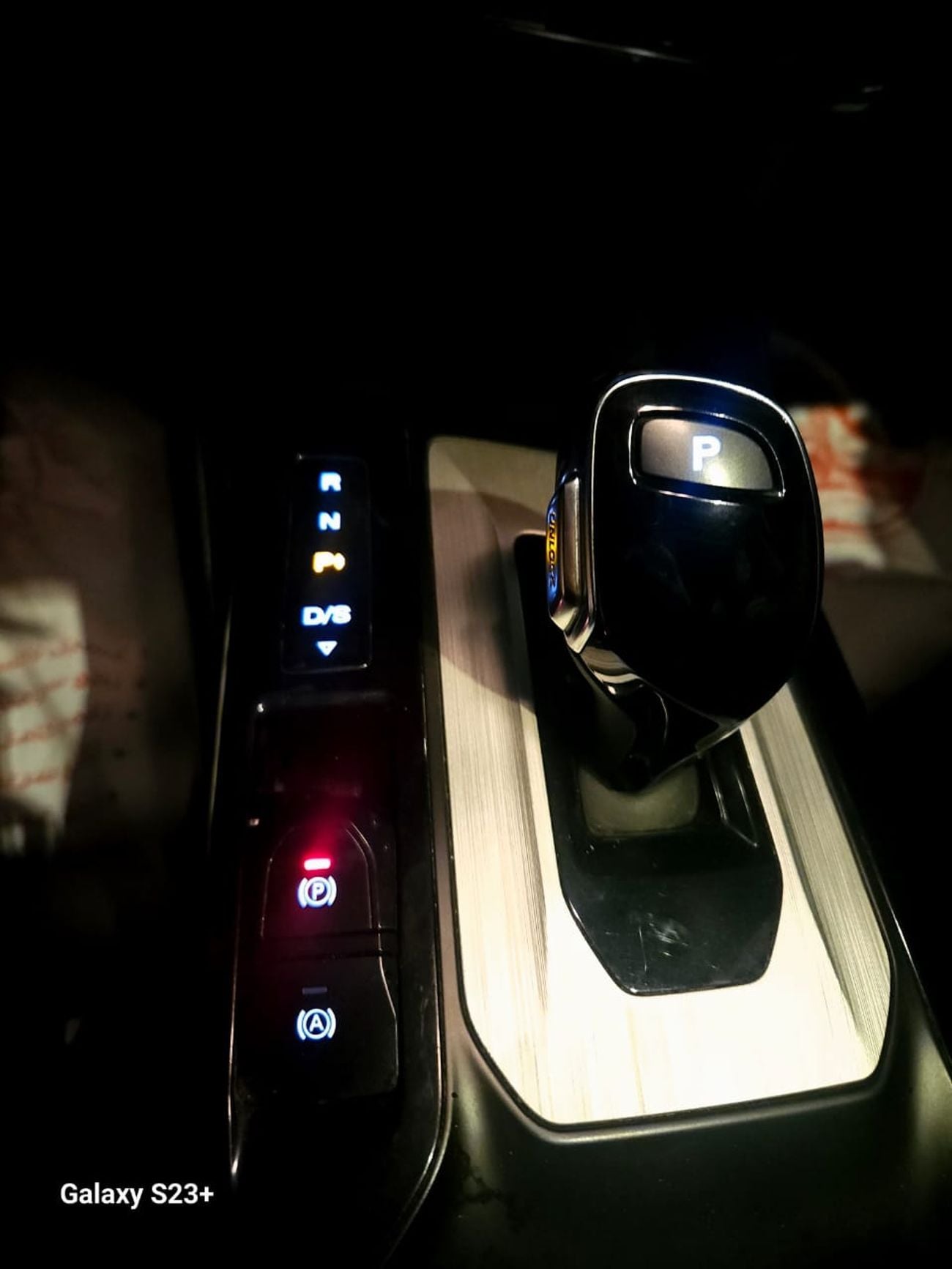 أم جي GT LUXURY