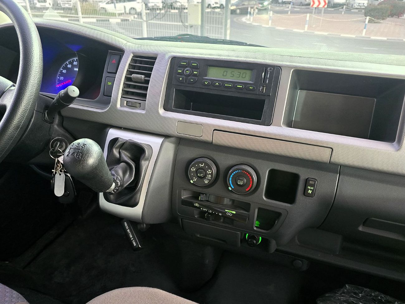 جويلونغ A4 JOYLONG A4 Bus 2.5L V4 Diesel 15 Seats   White color 2023 Model