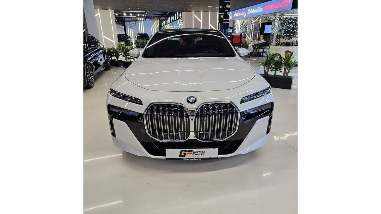 BMW 740Li 740I M KIT 2023 GCC 5 YEARS DEALER WARRANTY AND SERVICE