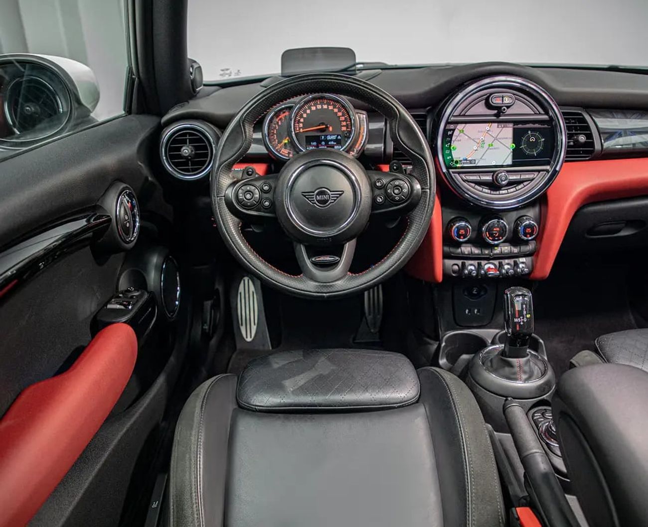 ميني كوبر S 2.0L (4 Seater)