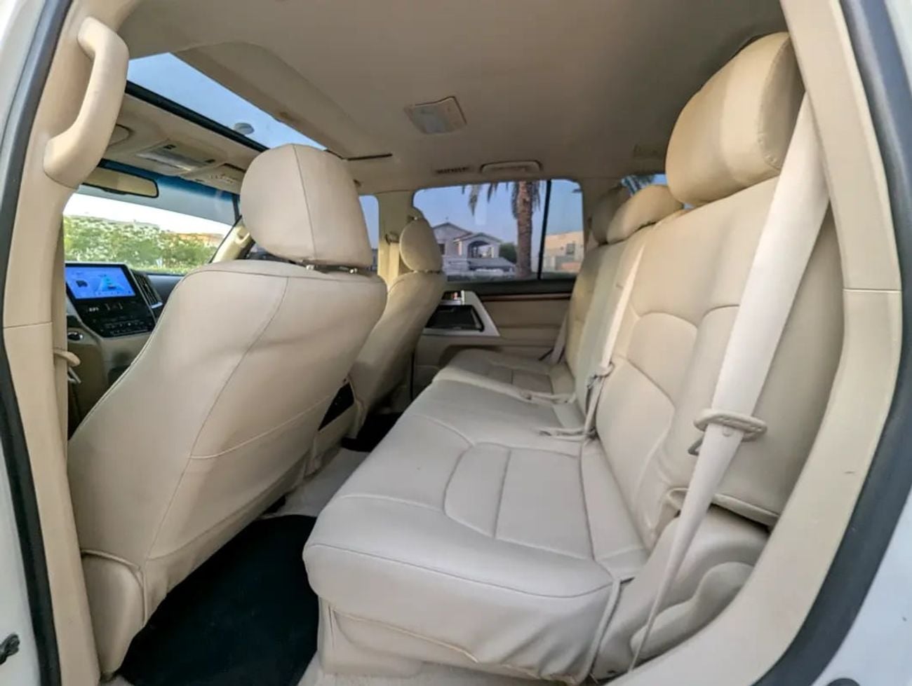 تويوتا لاند كروزر GXR Top Full Option | GCC Specs | V8 4.6L