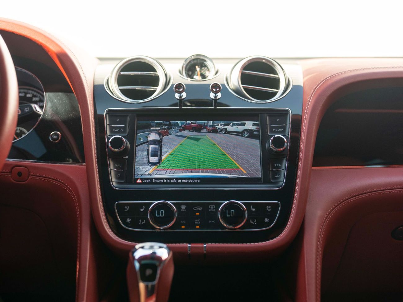 Bentley Bentayga W12 AWD