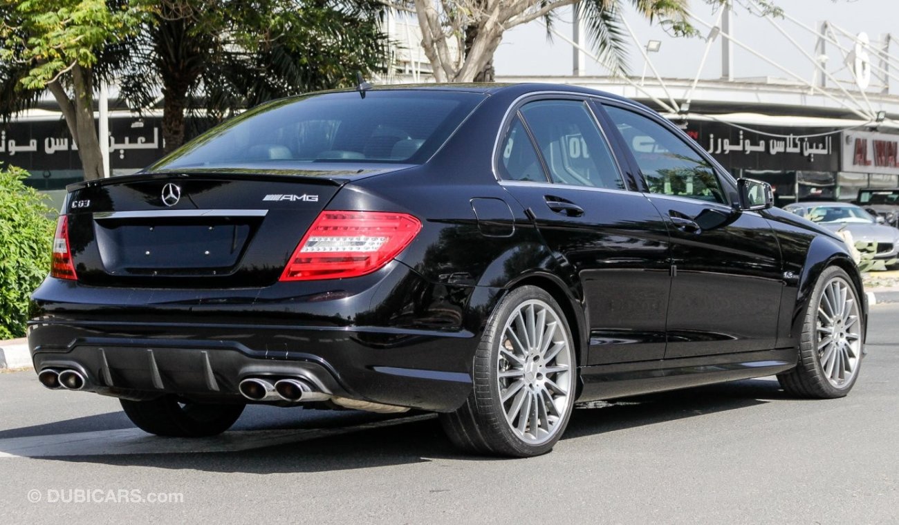 Mercedes-Benz C 63 AMG