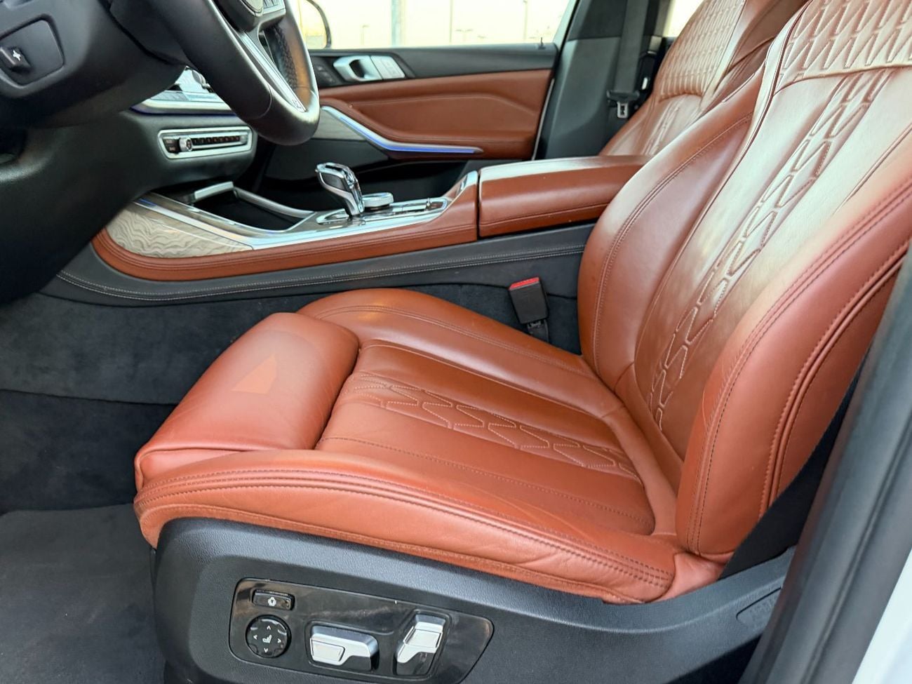 بي أم دبليو X7 بي ام X7 XDrive40i M sport