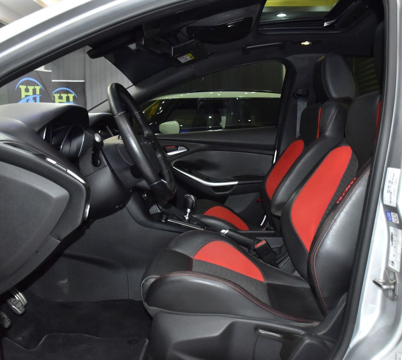 Ford Focus EXCELLENT DEAL for our Ford Focus ST ( 2017 Model ) in Silver Color GCC Specs