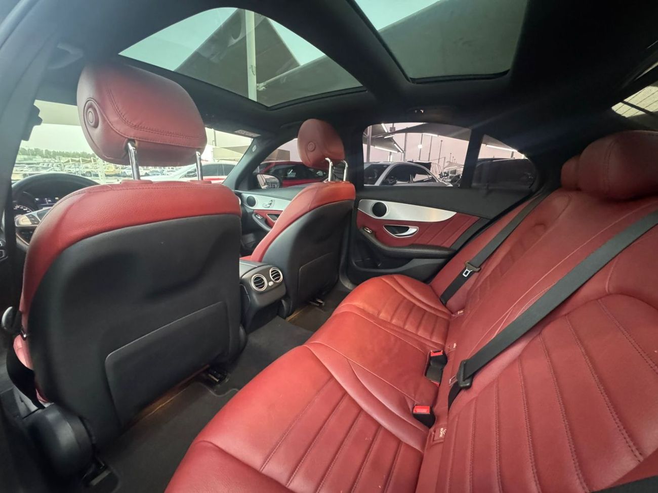 Mercedes-Benz C 200 MERCEDES C200 V4 GCC