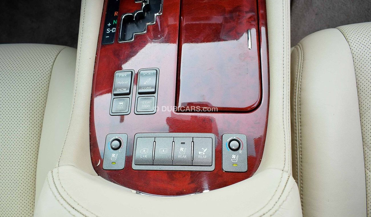 Lexus LS 600 H - HYBRID Full Service History GCC