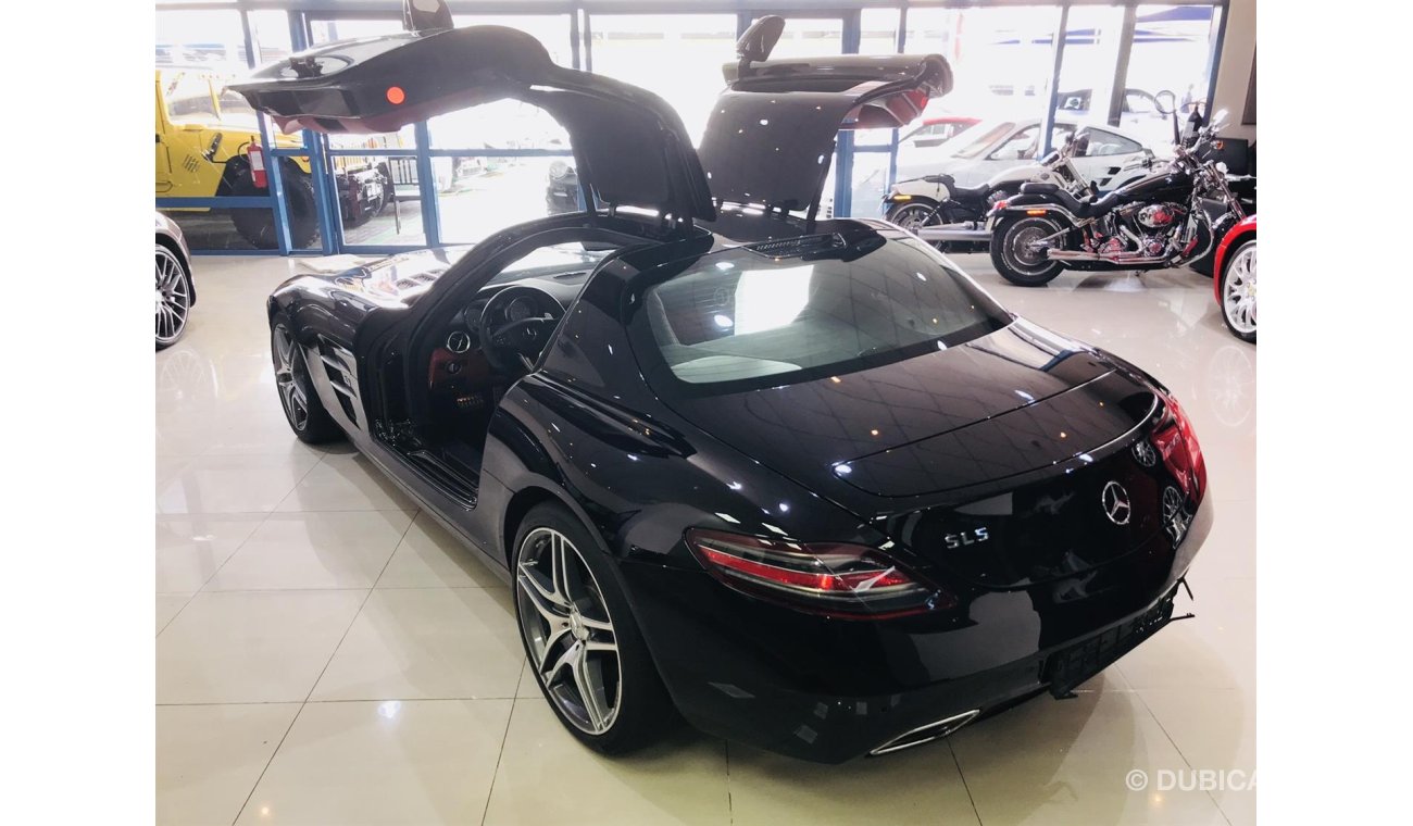 Mercedes-Benz SLS AMG 2011 - GCC - ONE YEAR WARRANTY