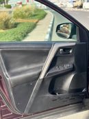 Toyota RAV4 4WD leather seats