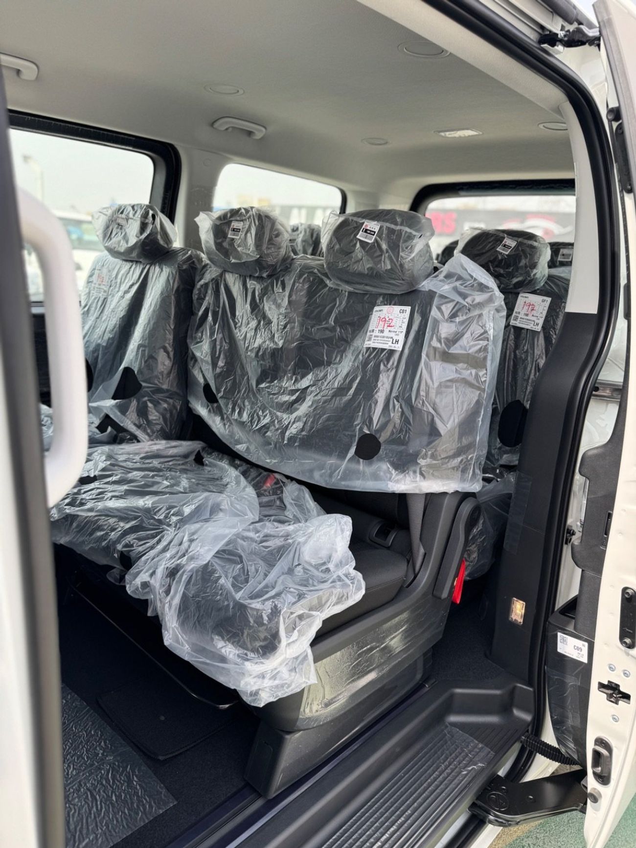 هيونداي ستاريا 2026 Patrol Automatic 3.5 , 11 seater