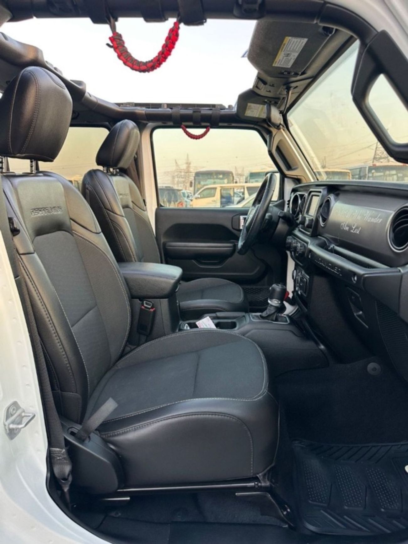 جيب رانجلر Unlimited Sport 3.6L A/T