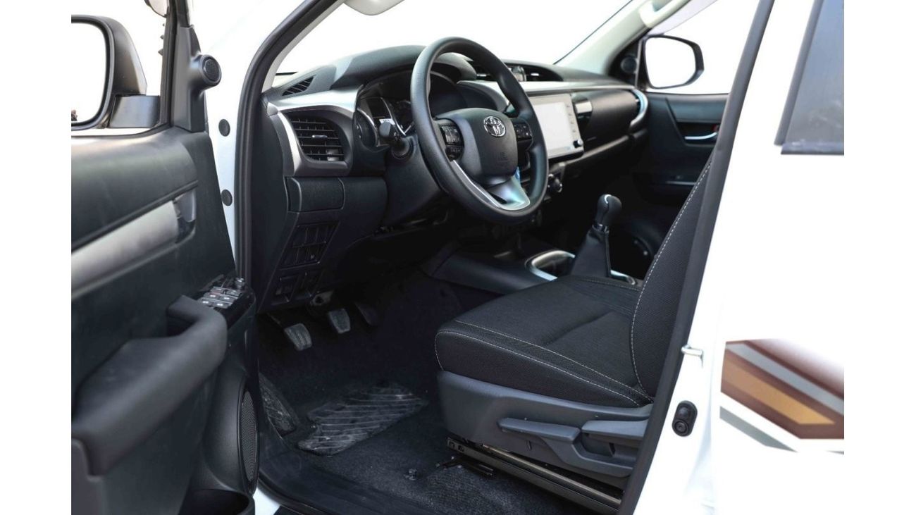 Toyota Hilux 2024 Toyota Hilux 4x4 DC 2.7 HI - Platinum White Pearl inside Maroon | Export Only