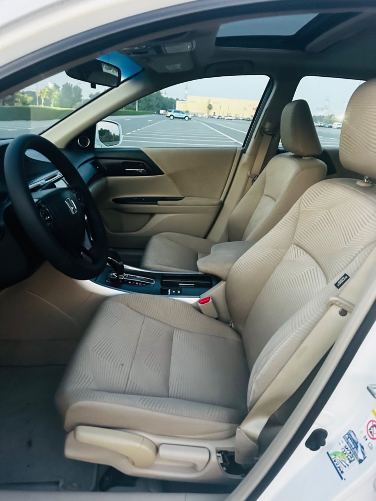 Honda Accord LX MODEL 2016 GCC CAR PERFECT CONDITION FULL OPTION SUN ROOF