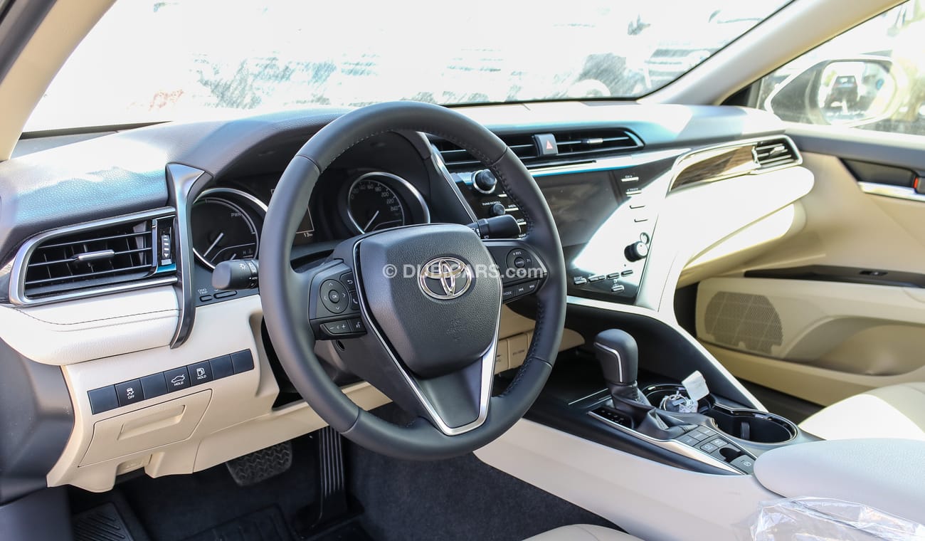 Toyota Camry Hybrid 2.5 L