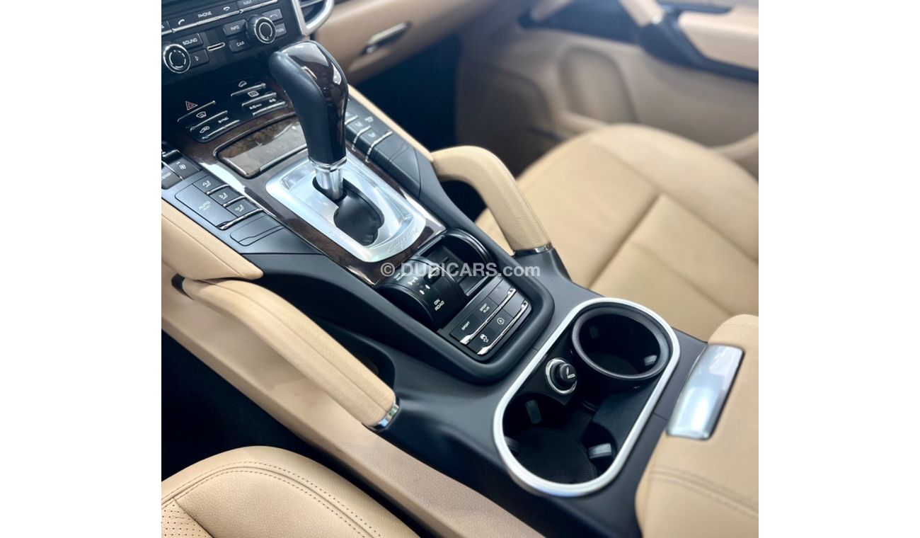 Porsche Cayenne Std