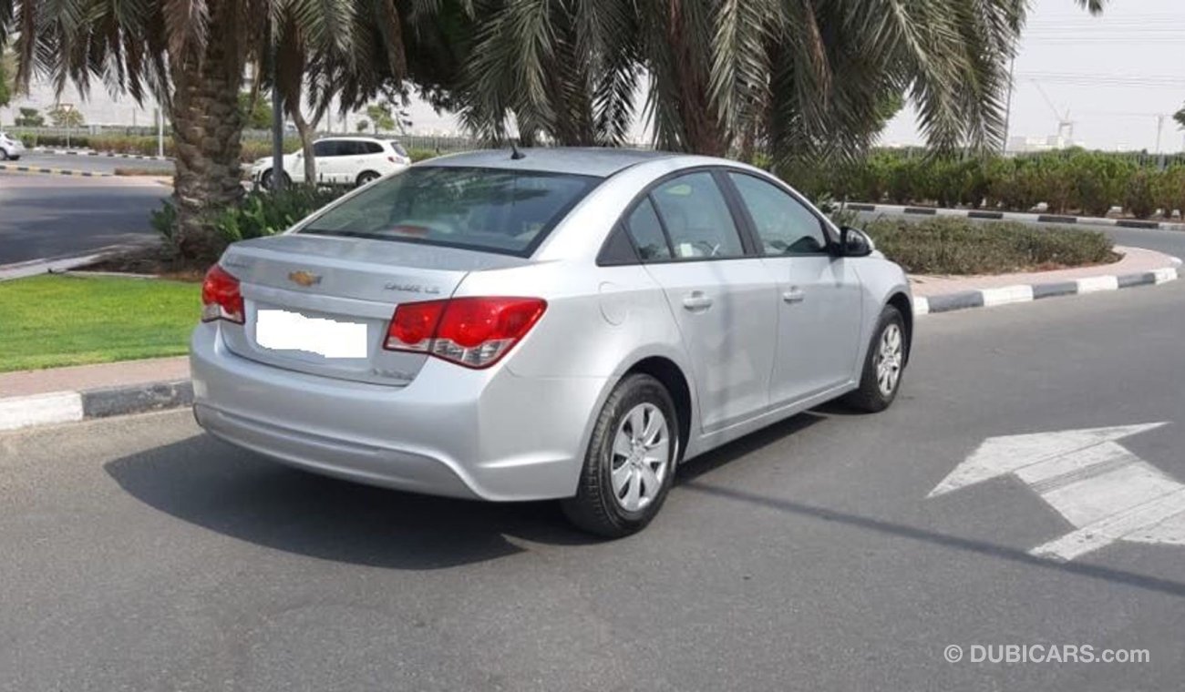 Chevrolet Cruze //2015/// GCC low milig Full Service History in the Dealership////// SPECIAL OFFER/