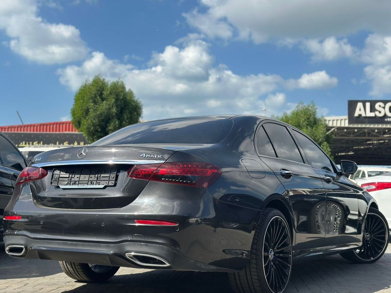 Mercedes-Benz E 350 MERCEDS E 350 2023 4MATIC AMG