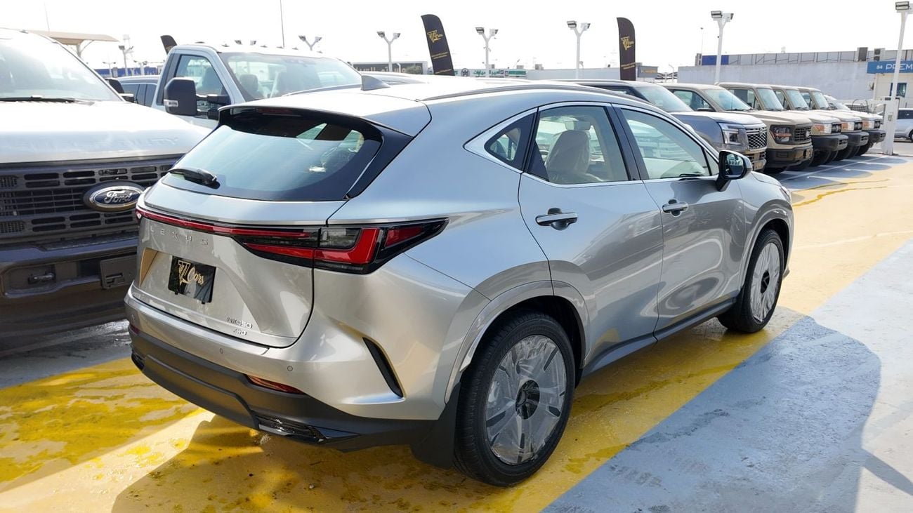 Lexus NX350 LEXUS NX 350 Premier 2.5L SONIC TITANIUM