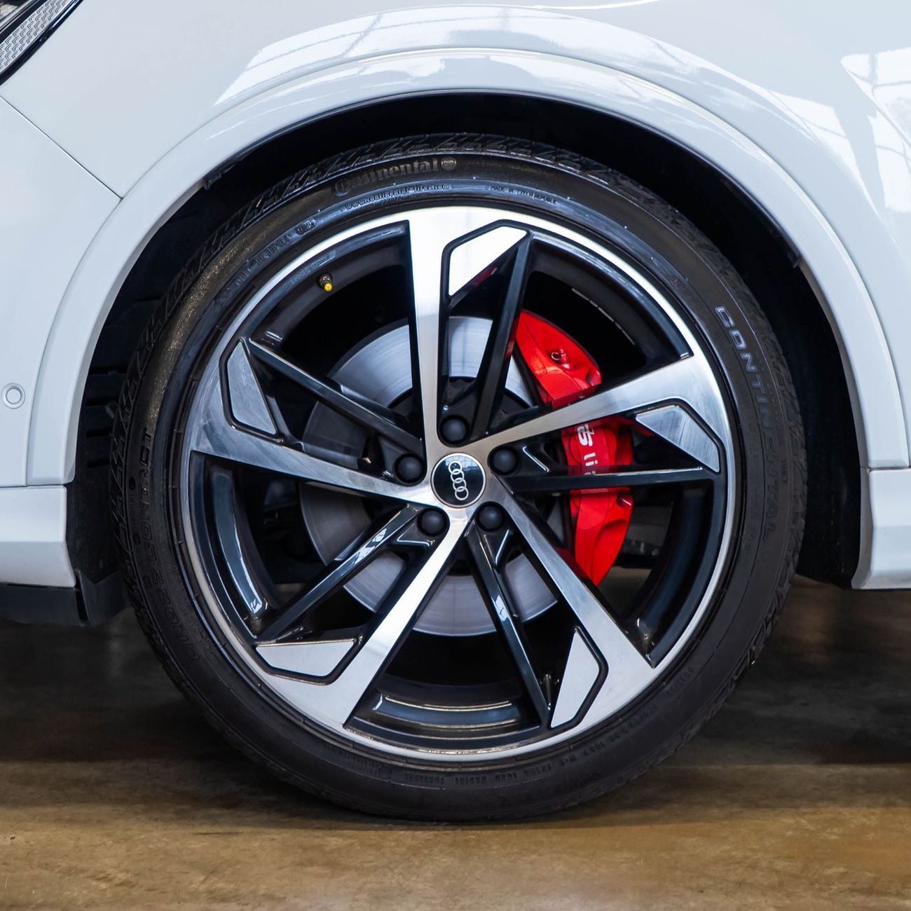 أودي Q7 55 TFSI quattro S-Line 3.0L