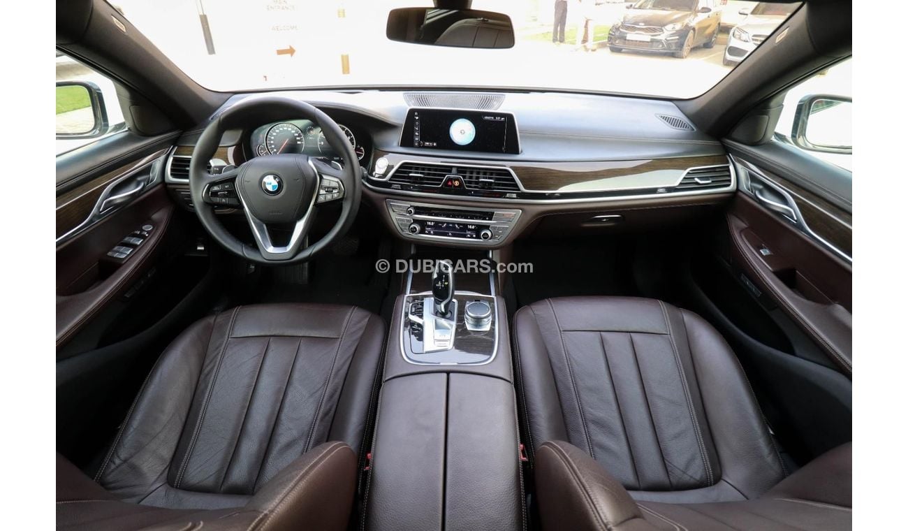 BMW 730Li G12