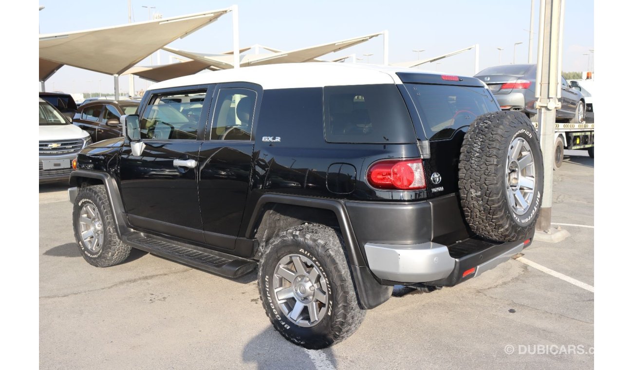 Toyota FJ Cruiser GXR Toyota FJ Cruiser GX.R | 2017 | GCC |