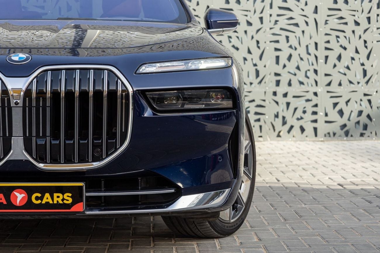 BMW 740i LUXURY PURE EXCELLENCE 2023 BMW 740i GCC | Agency Warranty