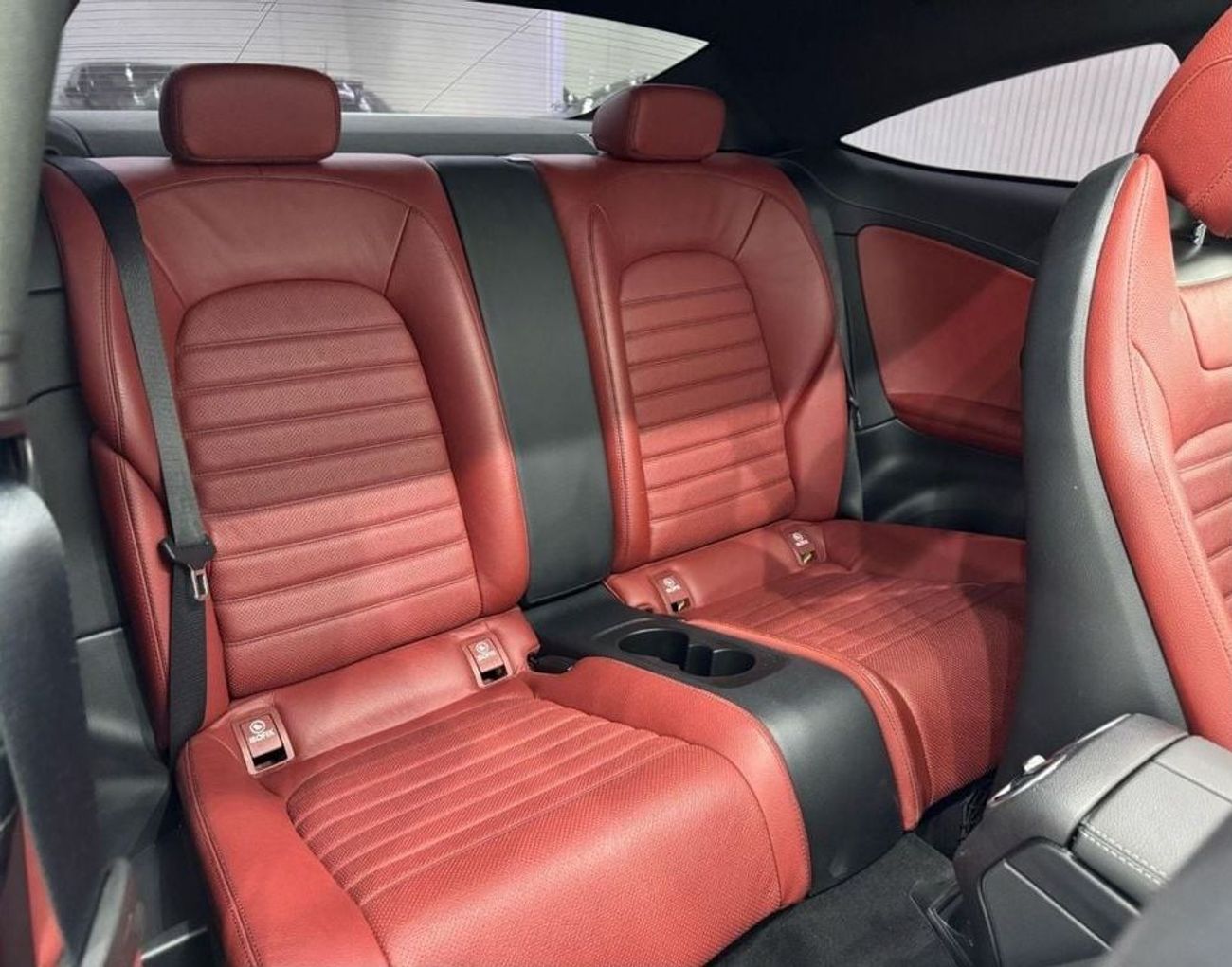 Mercedes-Benz C 300 Coupe 2019 Mercedes-Benz C300 Coupe, Full Options, 1 Year Warranty, Agency Full Service History, GCC