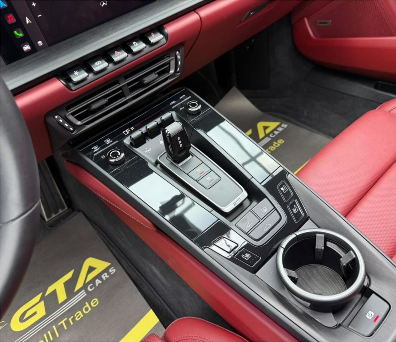بورش 911 CARRERA 4GTS