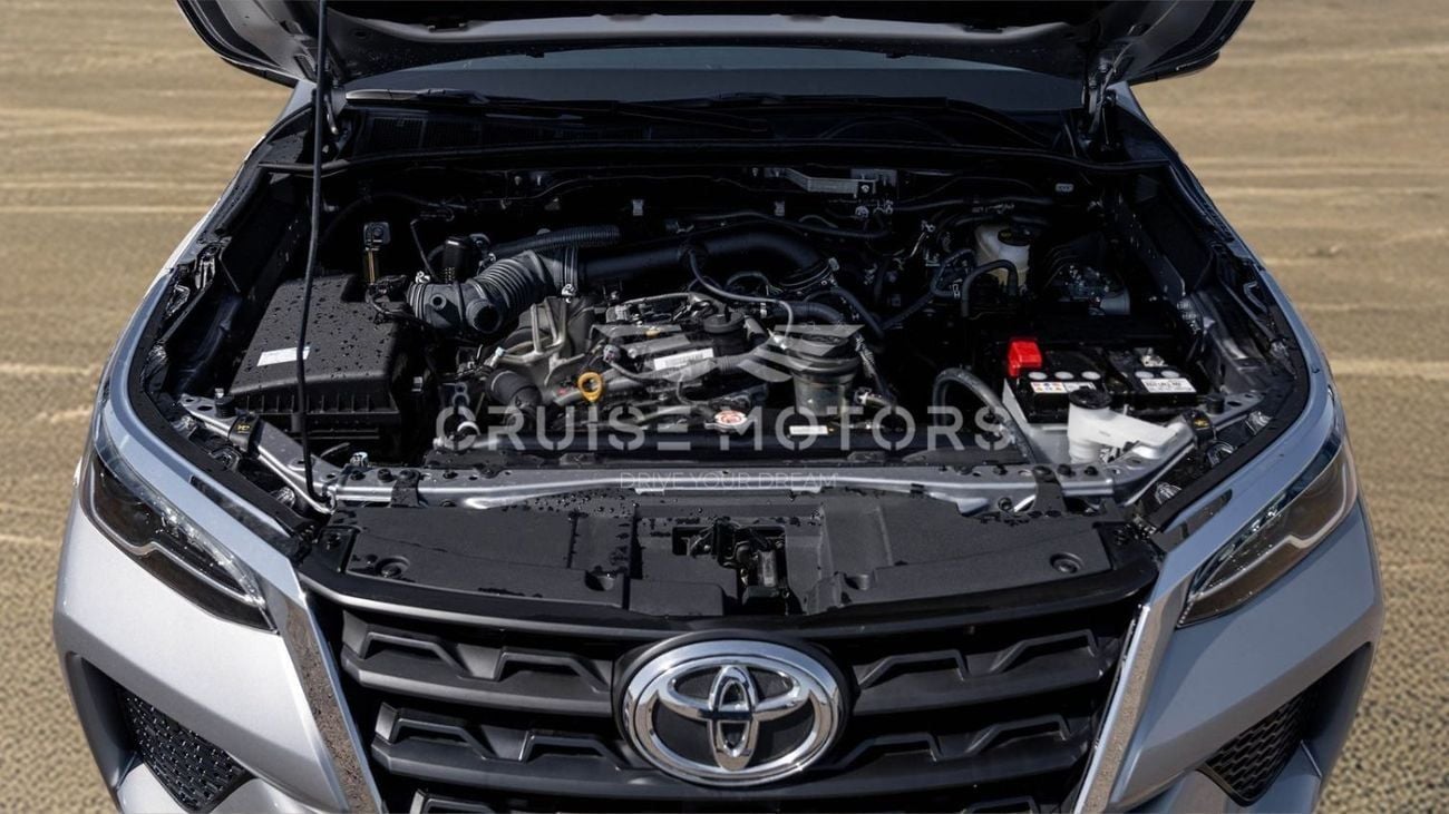Toyota Fortuner Comfort . 2.7L . Automatic . Petrol . Four Wheel Drive . 7 Seats . 5 Doors