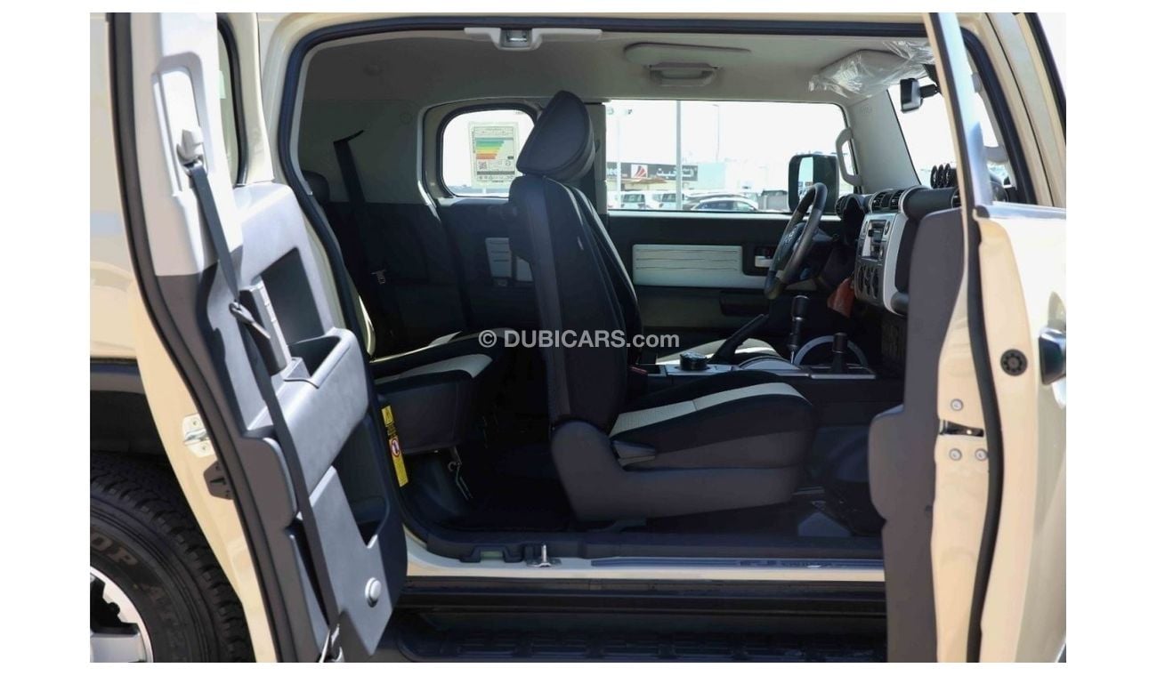 Toyota FJ Cruiser 2023 Toyota FJ Cruiser 4.0 Final Edition JBL - Beige inside Black & Beige | Export Only