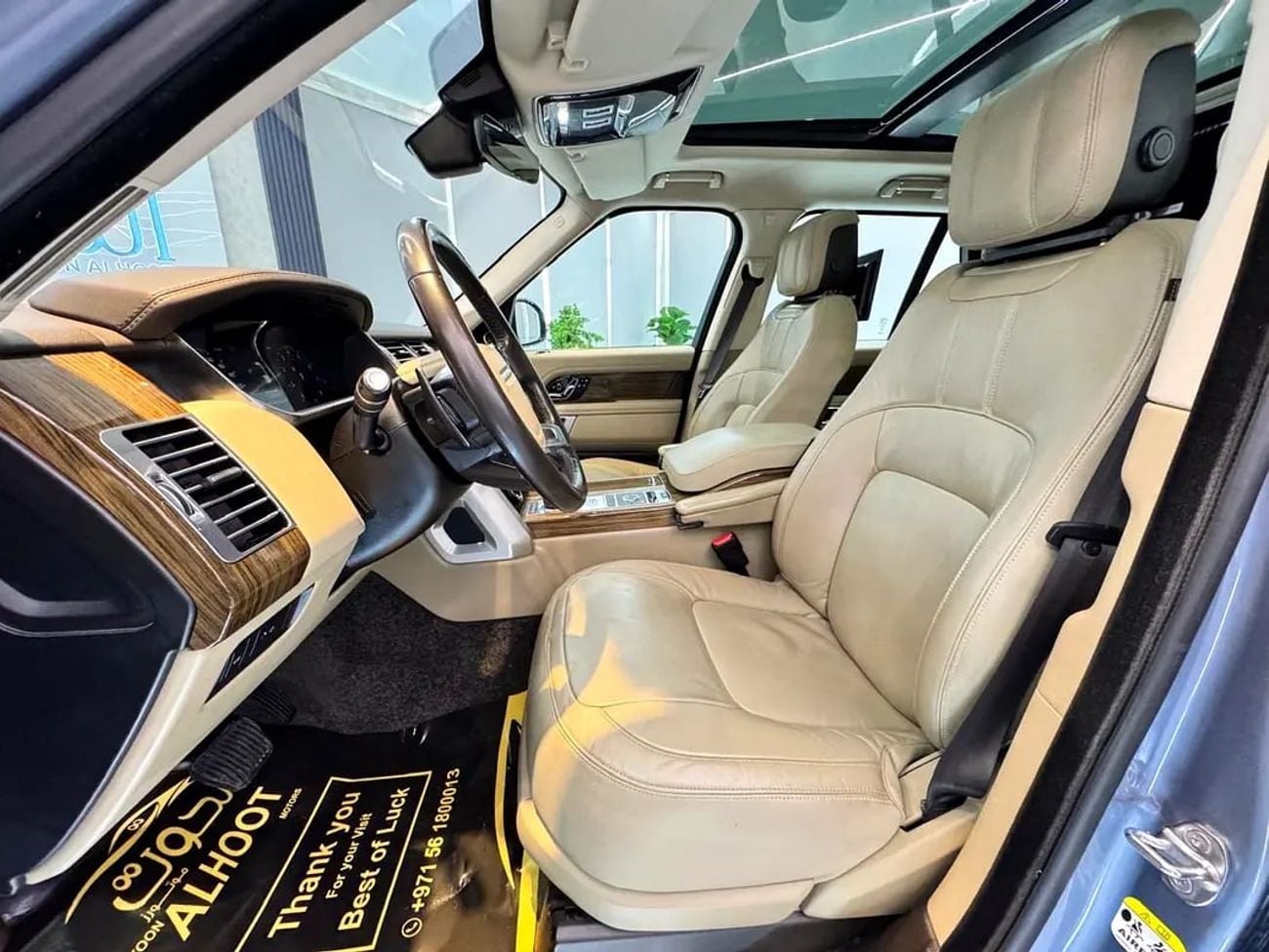Land Rover Range Rover AUTOBIOGRAPHY VOGUE || GCC II FULLY LOADED I| PANORAMIC I| SCREENS || ACCIDENTS FREE