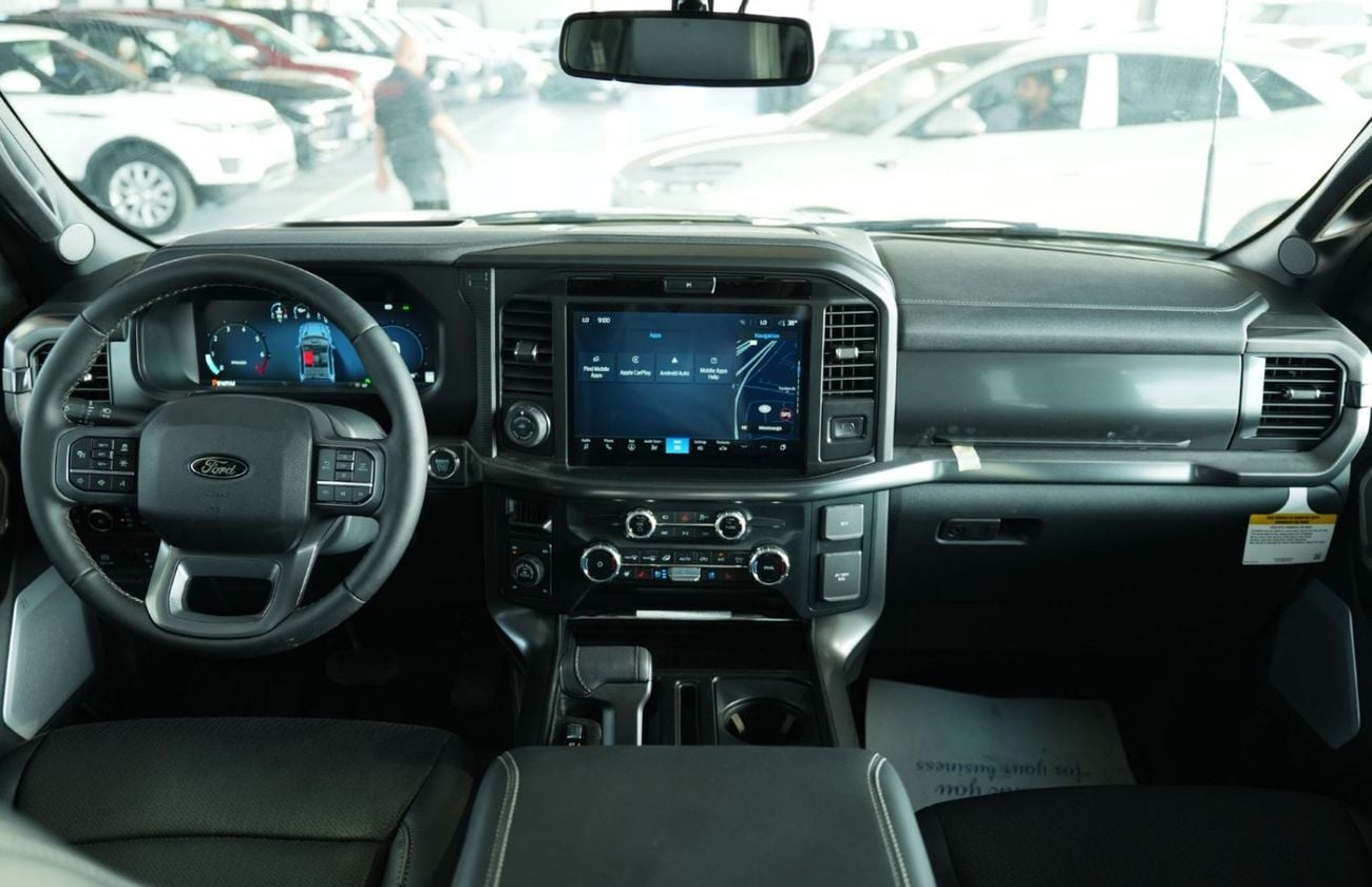 Ford F-150 LARIAT CREW CAB Canadian Specification