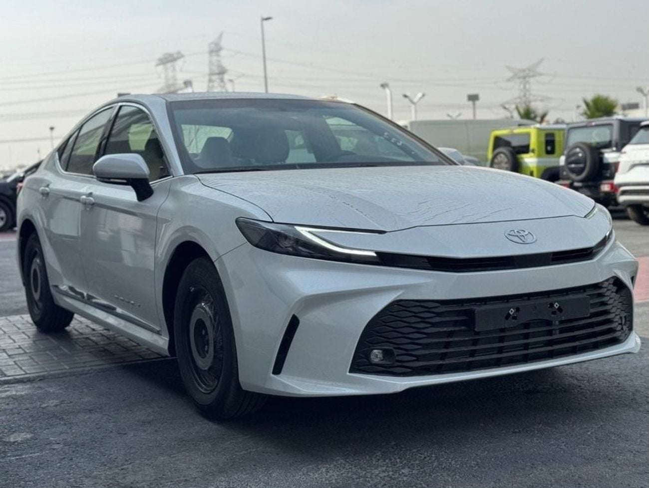 Toyota Camry GLE HEV