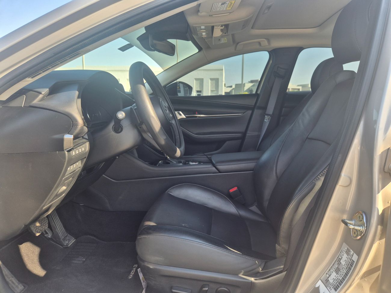 مازدا 3 Premium Plus 2.5T (American specs highest trim full options)