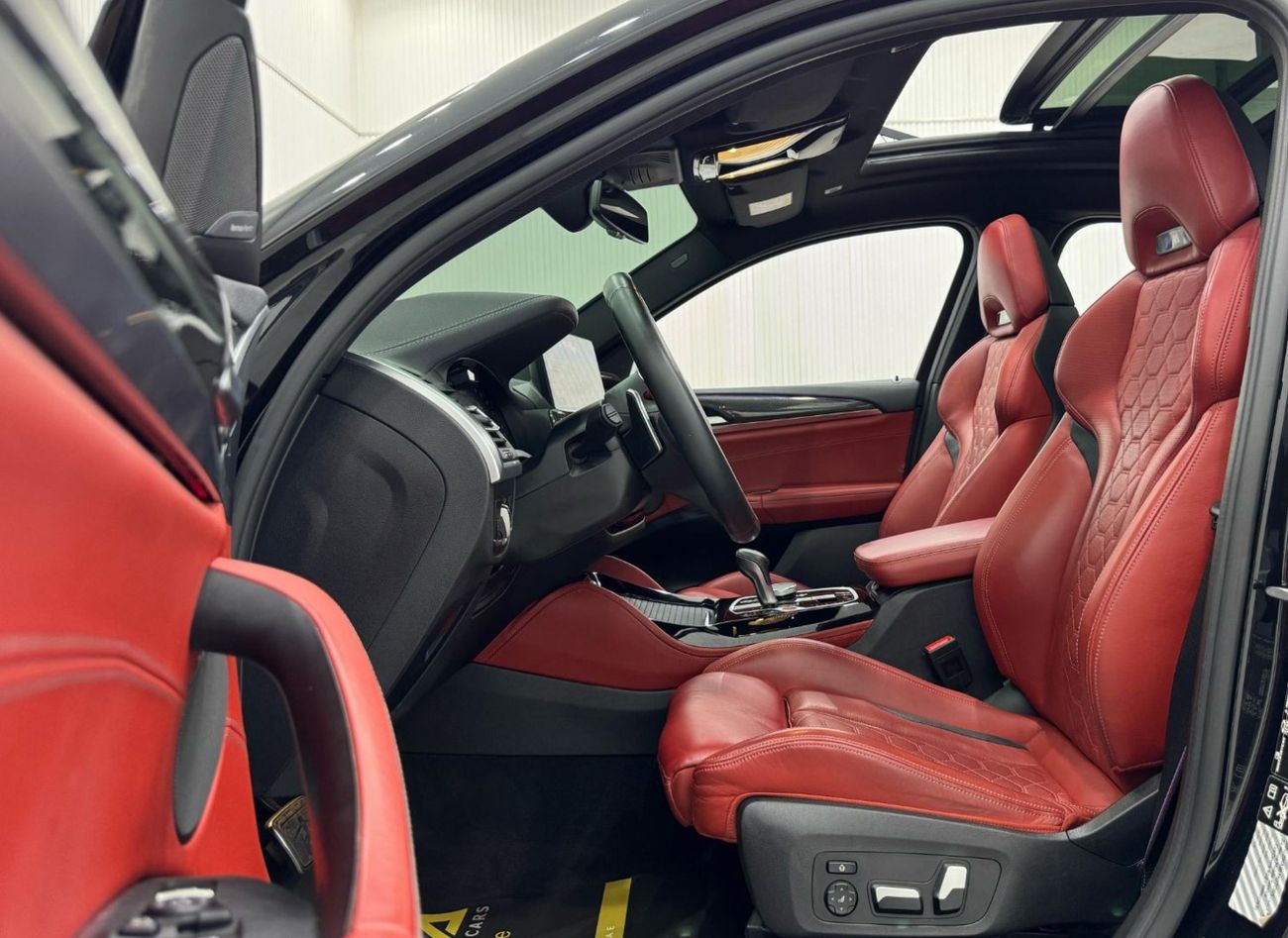 بي أم دبليو X4M Competition 3.0L (503 HP) 2022 BMW X4M Competition - Akrapovic Exhaust, Mar 2027 BMW Warranty + Serv