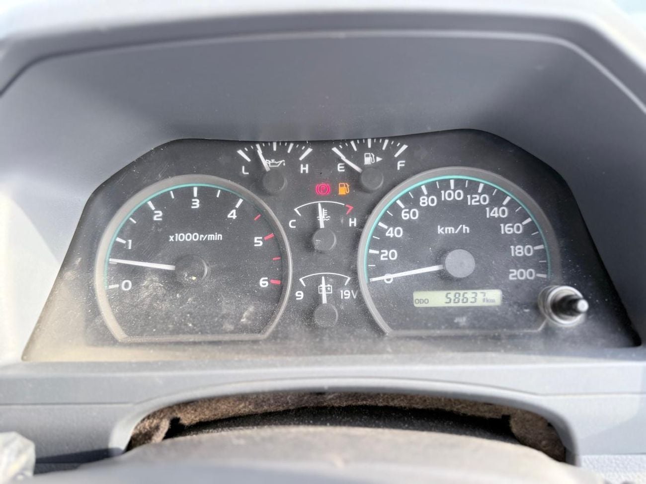 Toyota Land Cruiser Pick Up Double Cabin-RHD-4.5L-Diesel-Manual-4WD-8 Cylinders-5 Seats-4 Doors