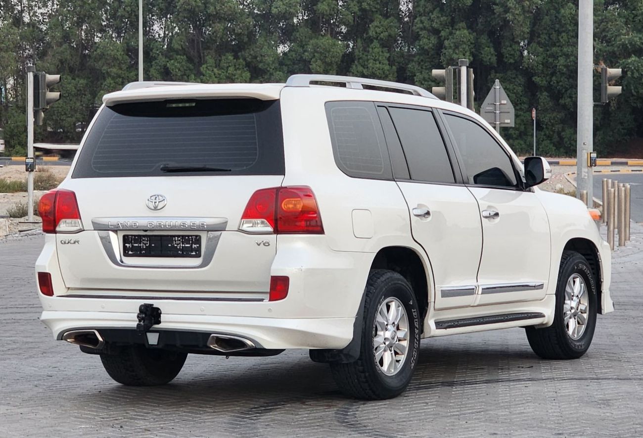 Toyota Land Cruiser GX.R V6
