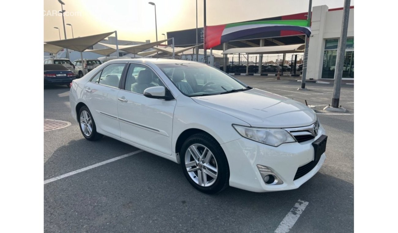 تويوتا كامري 2014 Toyota Camry SE (xV50)4dr sedan 2.4L 4cyl petrol automatic