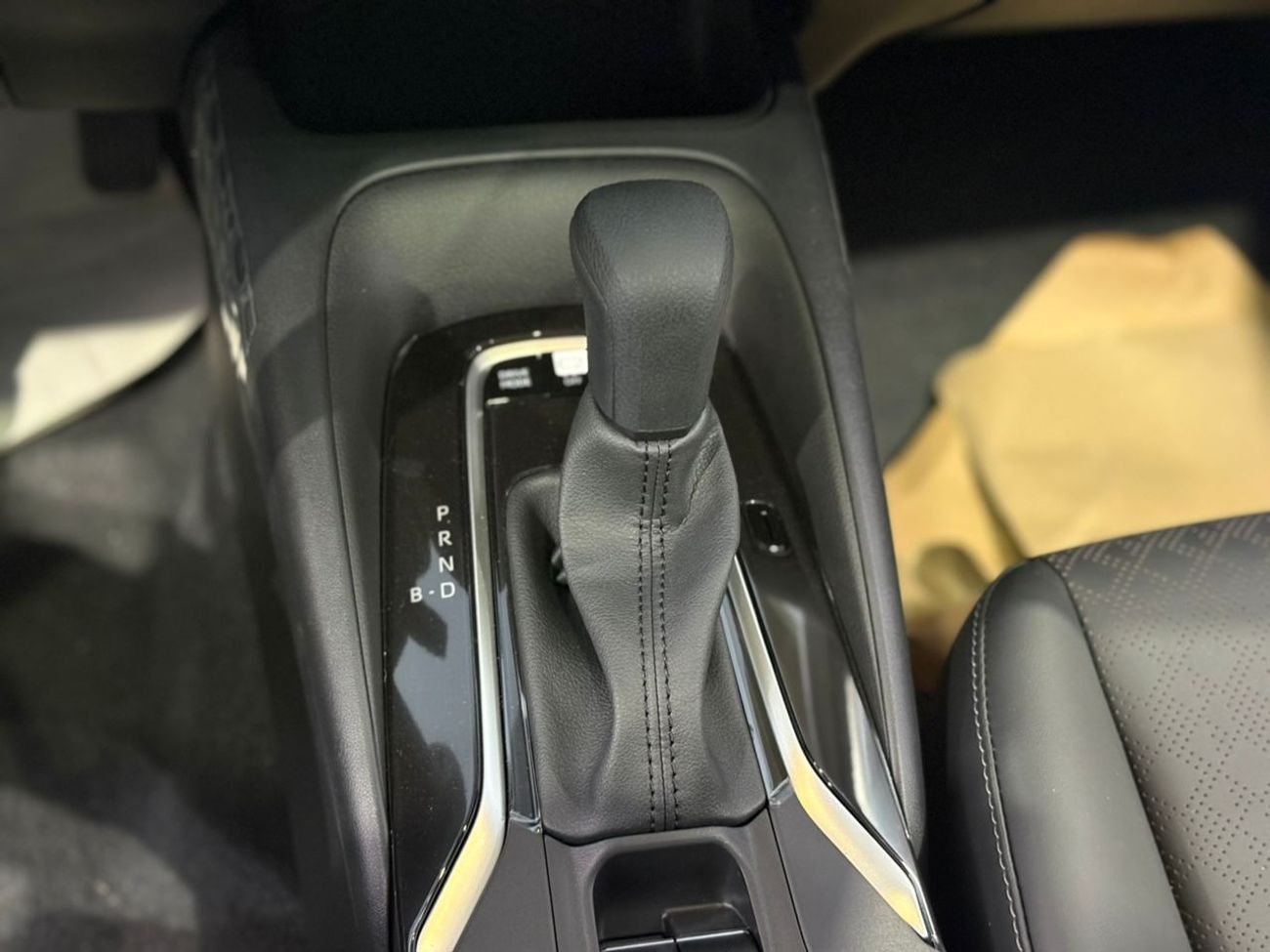 تويوتا كورولا GLI HEV 1.8L