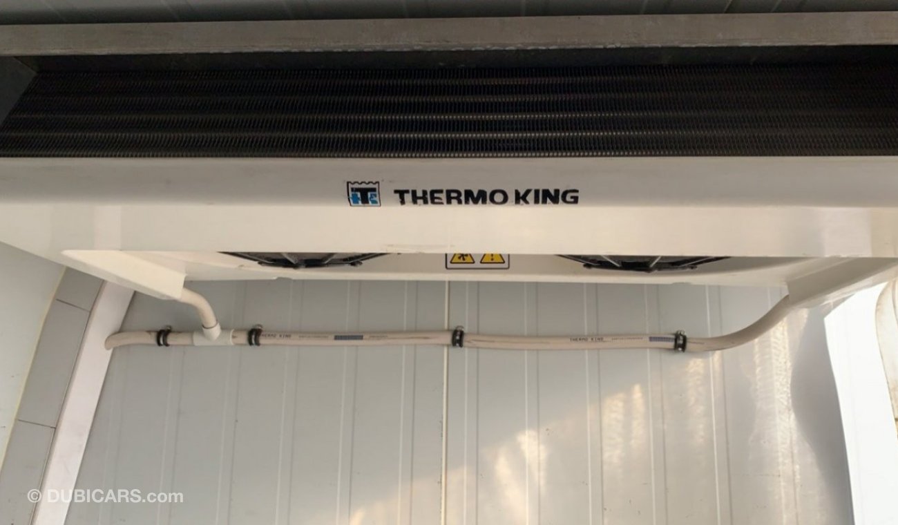 فولكس واجن كرافتر 2016 Chiller ThermoKing 350 ( Diesel ) Ref#25