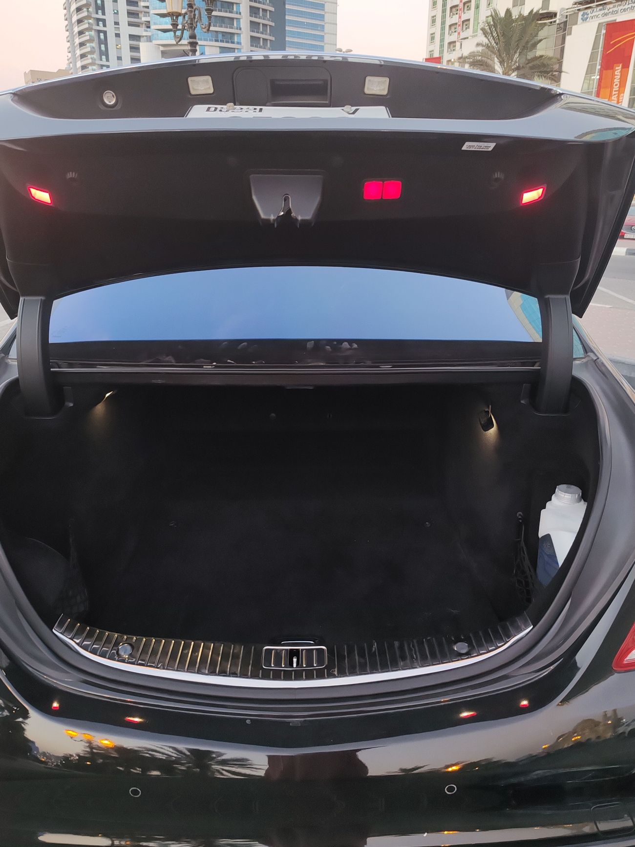 مرسيدس بنز S 550 4.7