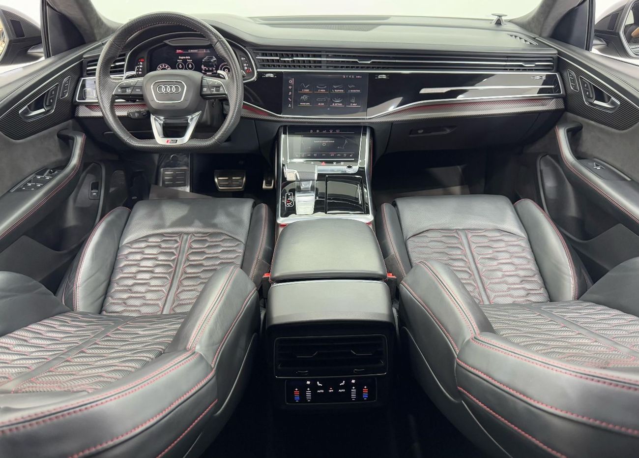 Audi RS Q8 TFSI quattro 4.0L 2020 Audi RSQ8 Quattro, Warranty, Audi Service Pack, Carbon Fiber Package, GCC