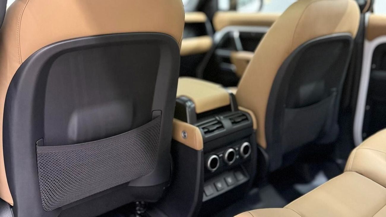 لاند روفر ديفندر 110 X-Dynamic HSE P400 3.0L