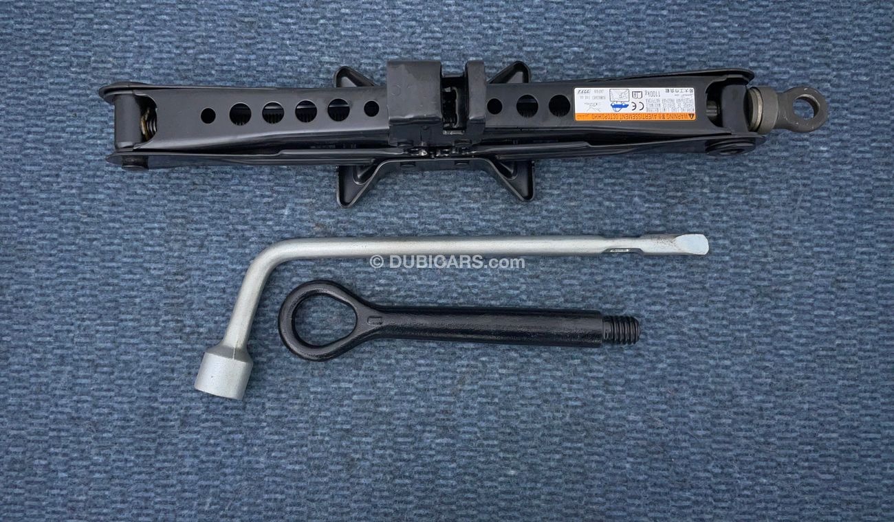 تويوتا كامري LE 2.5 | +مع الضمان | كمان تم فحص ١٥٠