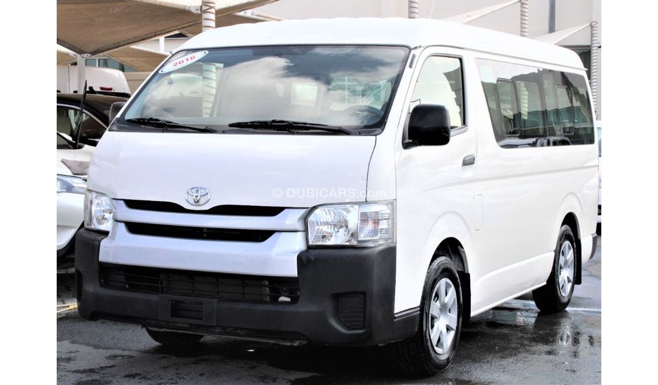Toyota Hiace MID ROOF